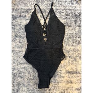 NWT Charmo Black Crochet-Inspired One Piece Swimsuit Women's M Plunge Crisscross